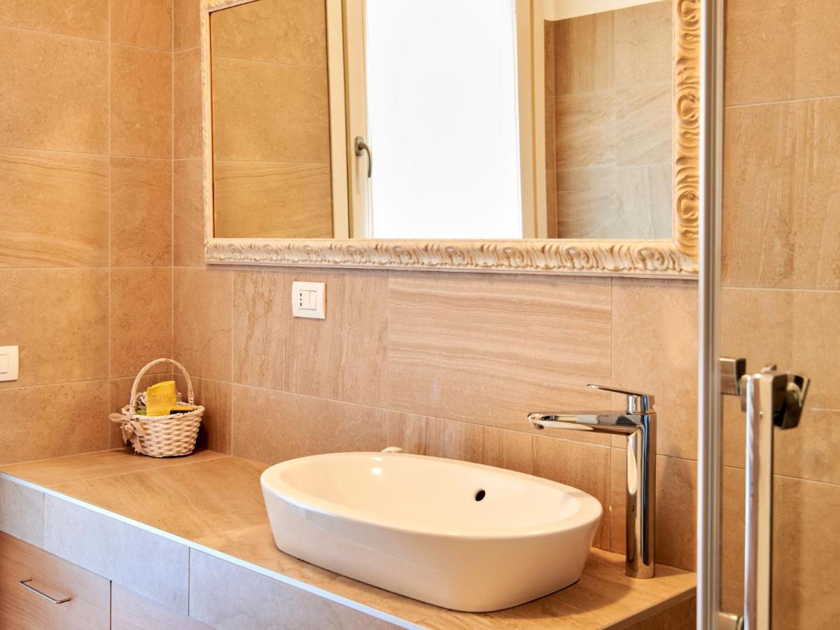 Apartment Promessi Sposi By Interhome Lecco Ngoại thất bức ảnh